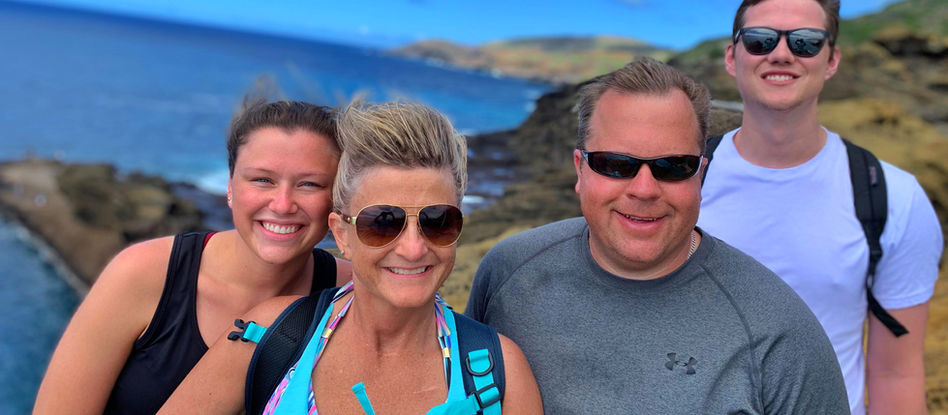 OUR 8HR CUSTOMIZABLE CIRCLE ISLAND TOUR