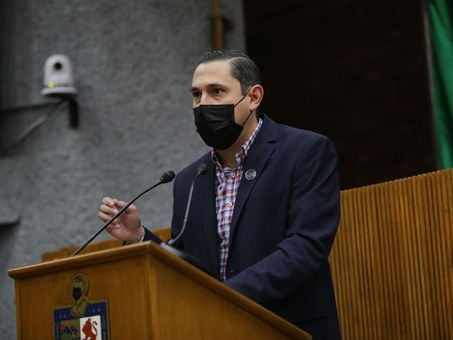 Aprueba Congreso reducir el costo de multas a taxistas