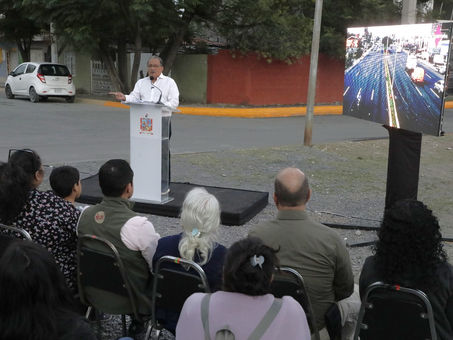 Rehabilita Escobedo pavimento en la Alianza Real