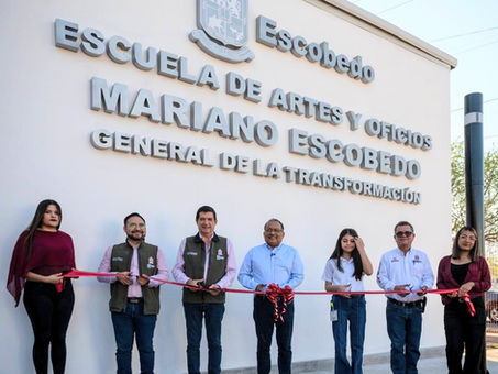 Fortalece Escobedo escuela de artes y oficios;  Se gradúa primera generación de robótica