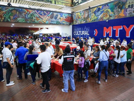 Celebra Monterrey Día de Reyes con Regia Rosca Mundialista