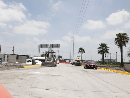 Avanzan los trabajos en el Triángulo Vial Norte; abren carretera a Colombia y trabajarán en carretera a Monclova