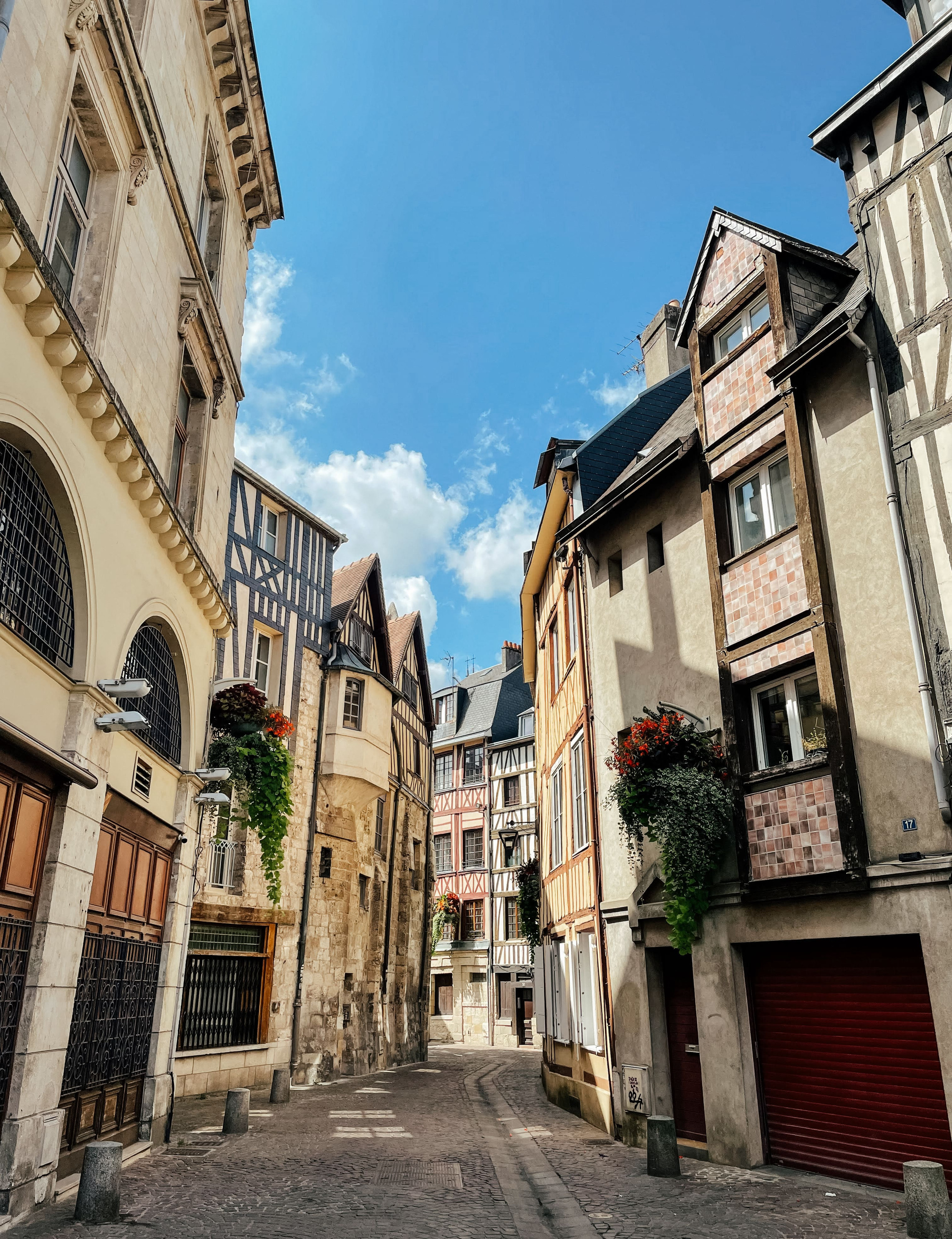 Exploring the Historic Center of Rouen: A Guide to Normandy's Old Town