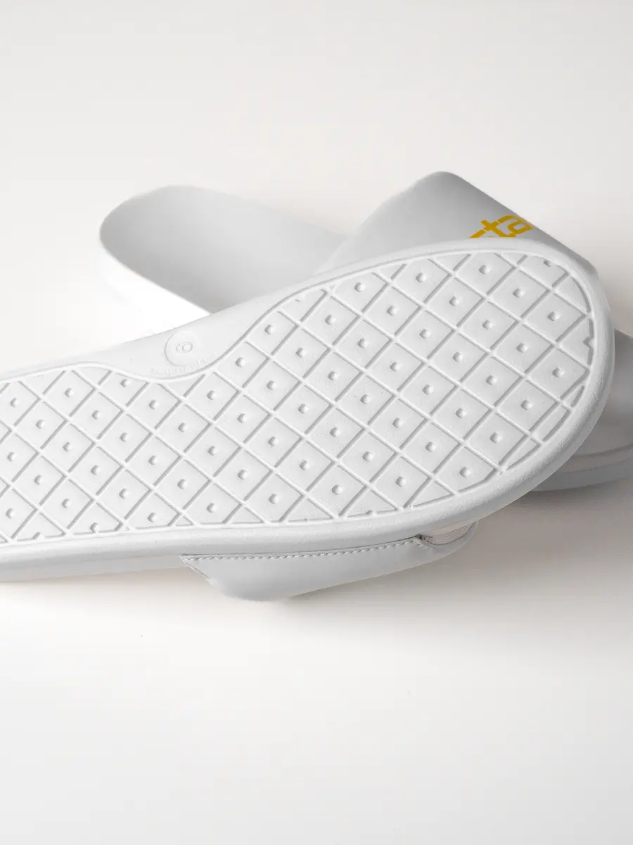 TriXstar Europa Slides - White (photo 2)