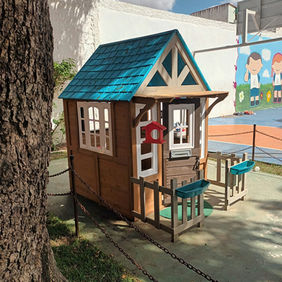 03 Casinha de brinquedo.jpeg