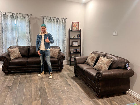TX Fine Furniture Store in Laredo, TX has 3 locations in the city of Laredo, TX.
We offer payment plans for everyone regardless of credit history.