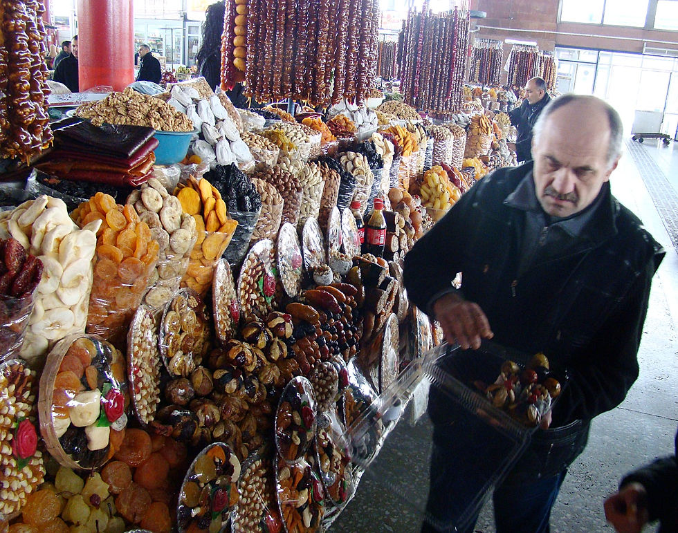 Продавец сухофруктов