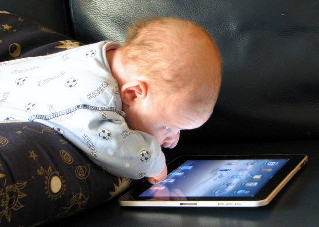 bebê-tablet.jpg