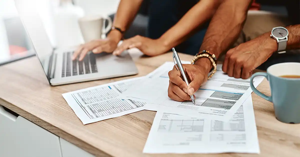 documents-required-while-filling-term-insurance-claim.webp