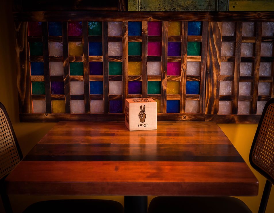 Menu & Shutters.jpg