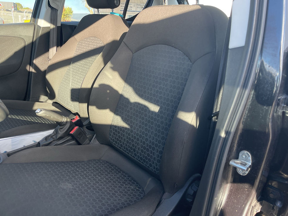 Miniature : OPEL CORSA 1.4 INNOVATION