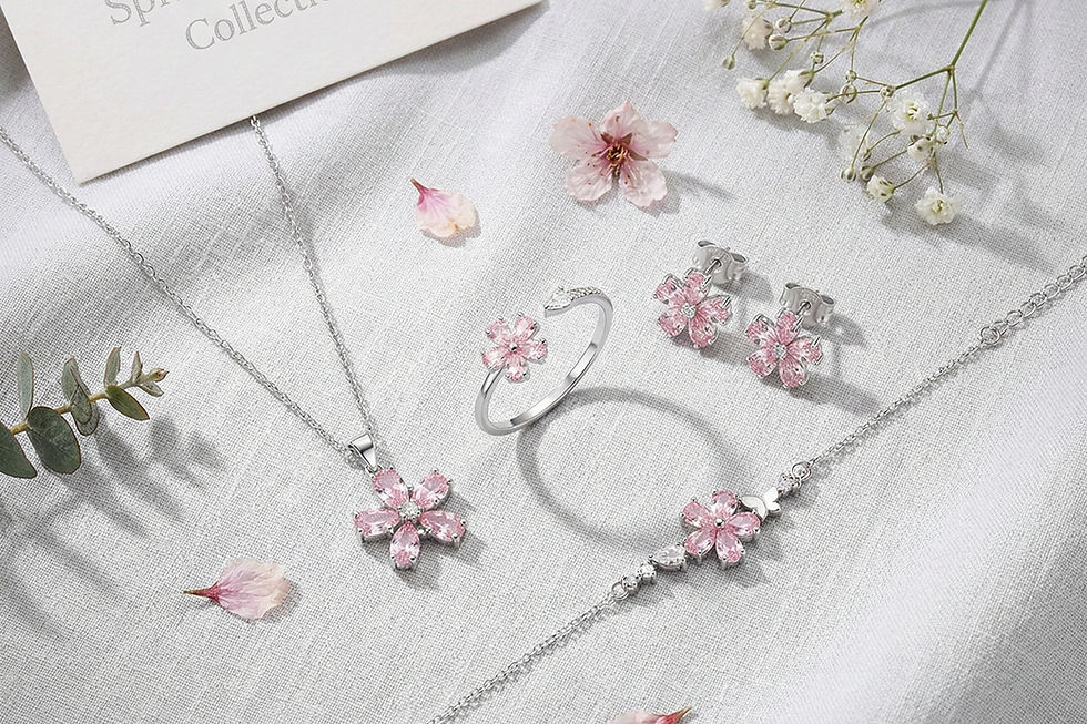 Spring Whisper: Quà tặng trang sức Tết rạng rỡ