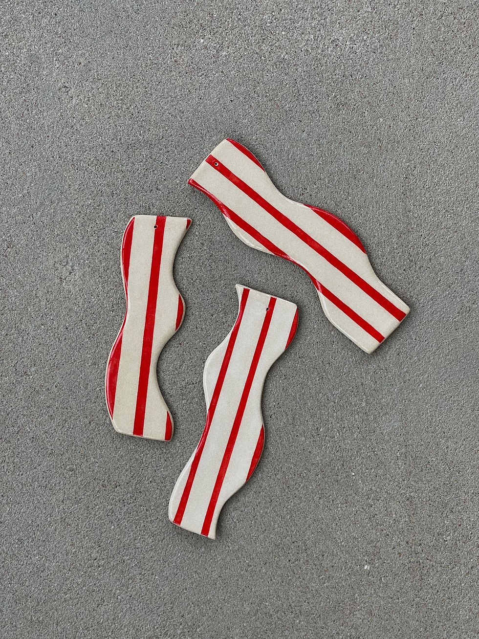 Miniatiūra: Dryžuotos smilkalinės iš toli