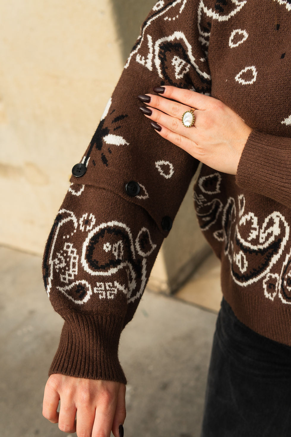 Miniature : PULL EN MAILLE À MOTIF BANDANA