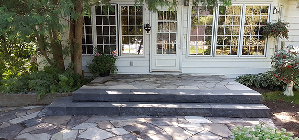 flagstone patio