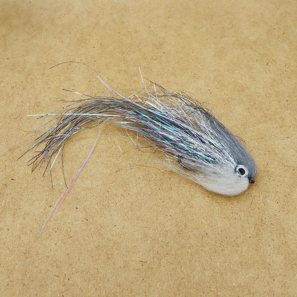 Miniature : mouche argenté pour la recherche des grands carnassiers au streamer