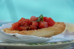 bruschetta con pomodori freschi
