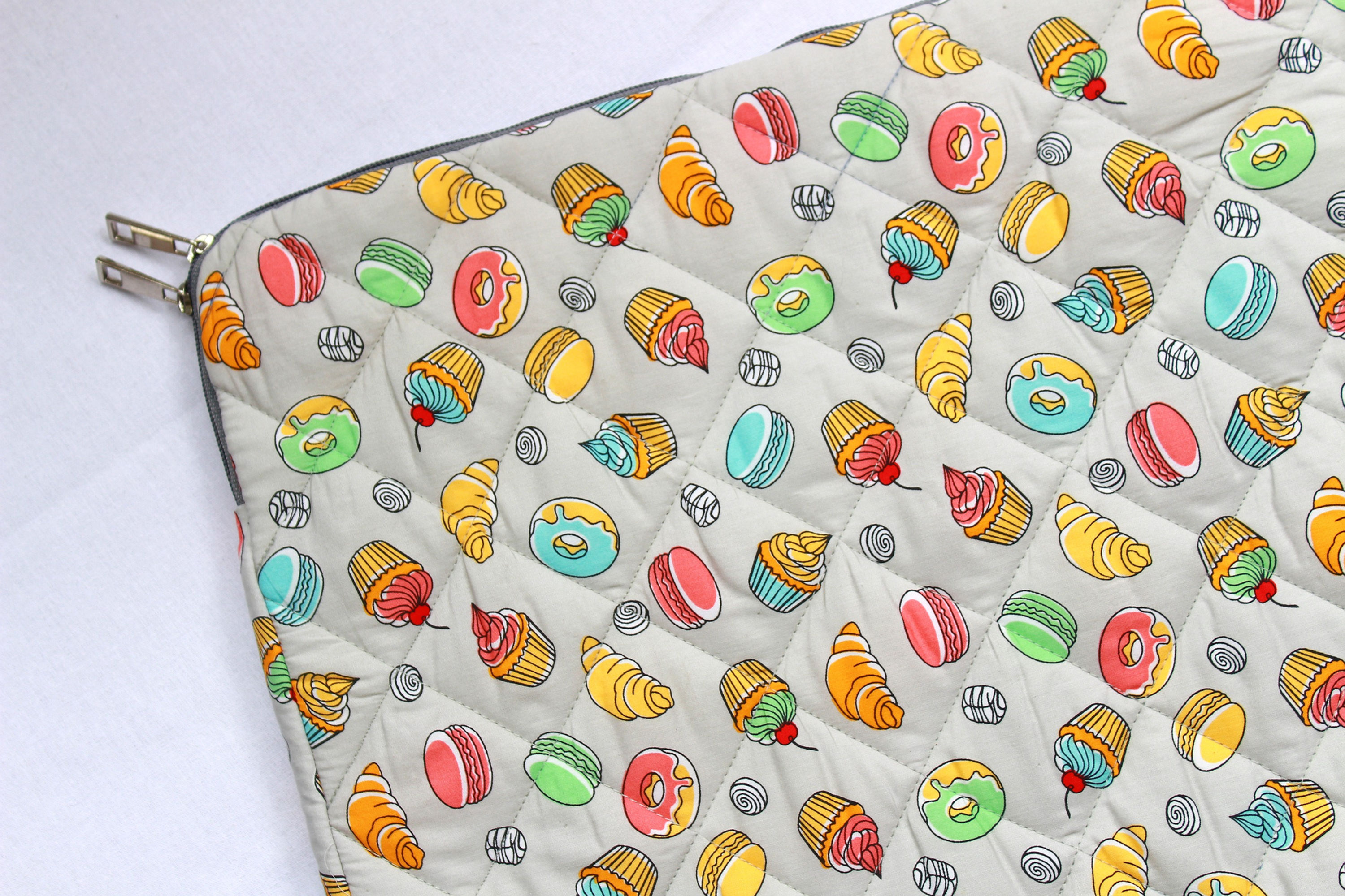 15.6" Yummy Laptop Sleeve