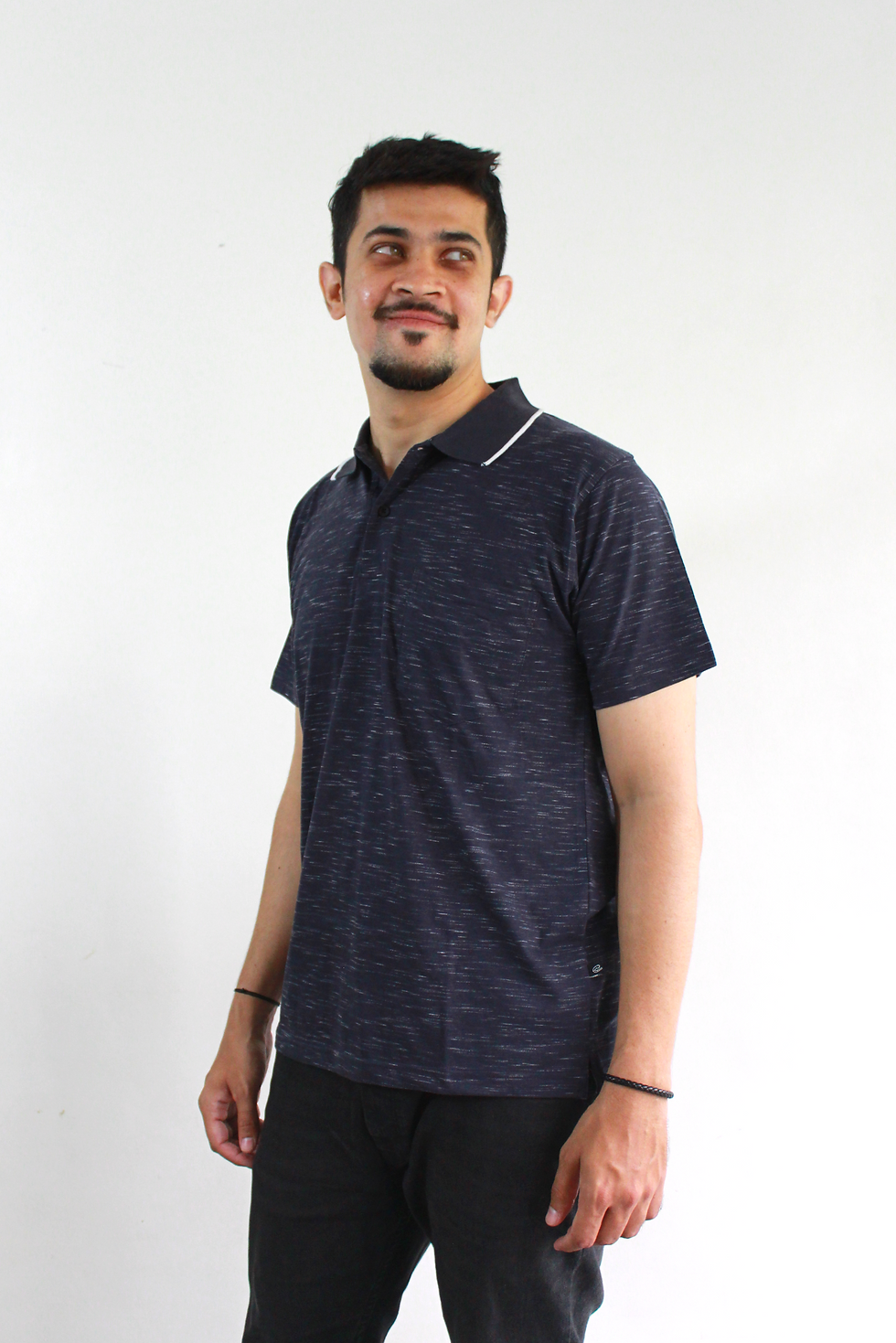 Thumbnail: Carbon Blanco Classic T-Shirt