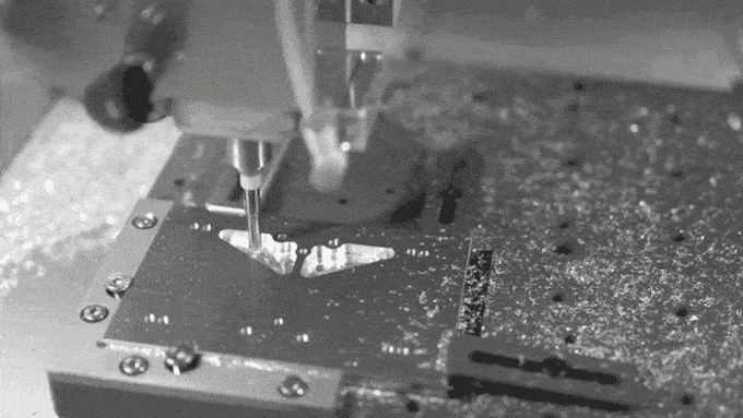 加工能力 壓克力鋁碳纖維多種材料.gif