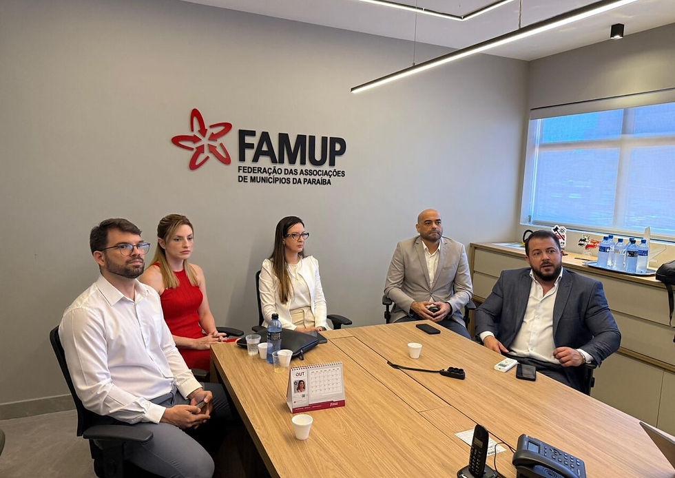 Prefeitos e servidores participam de capacitação da Famup sobre contratação de pessoal na gestão municipal