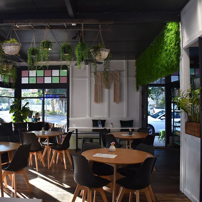 WITCHIN KITCHEN