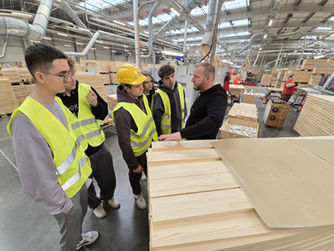 Uczniowie klas V technikum w akcji!