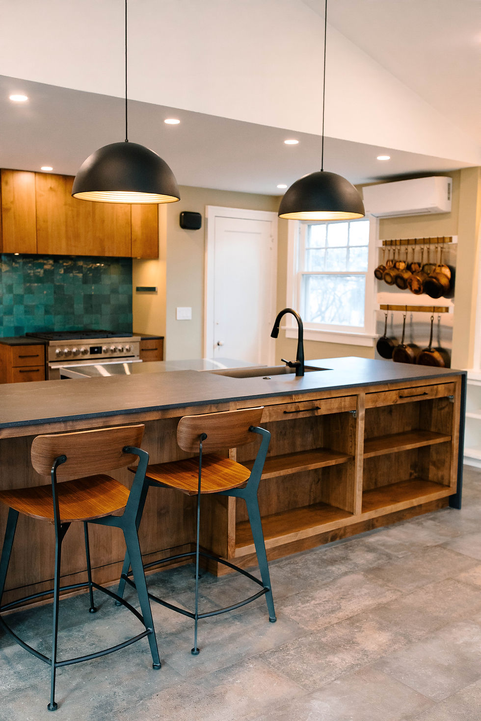 See why Kolina Construction is the trusted remodeling contractor Sarasota homeowners rely on. Read reviews about Kolina Construction serving Bradenton, St. Pete, and Tampa clients.