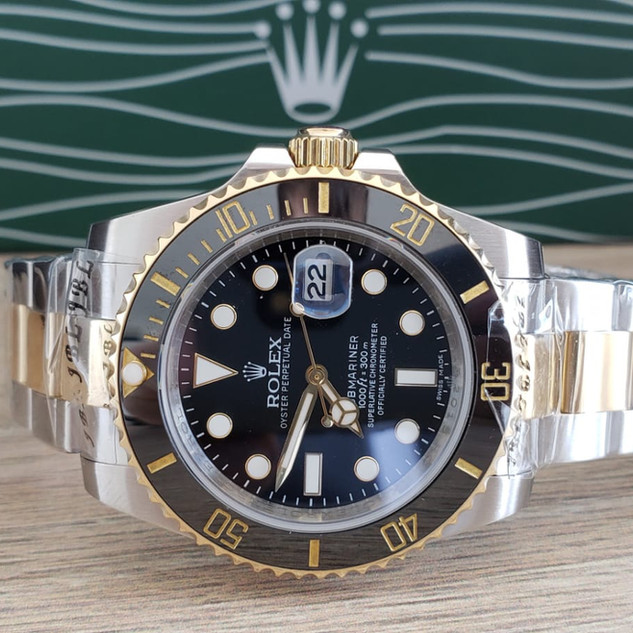 ROLEX SUBMARINER DATE