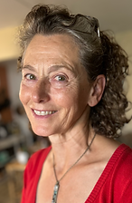 Linda Gould Headshot.png