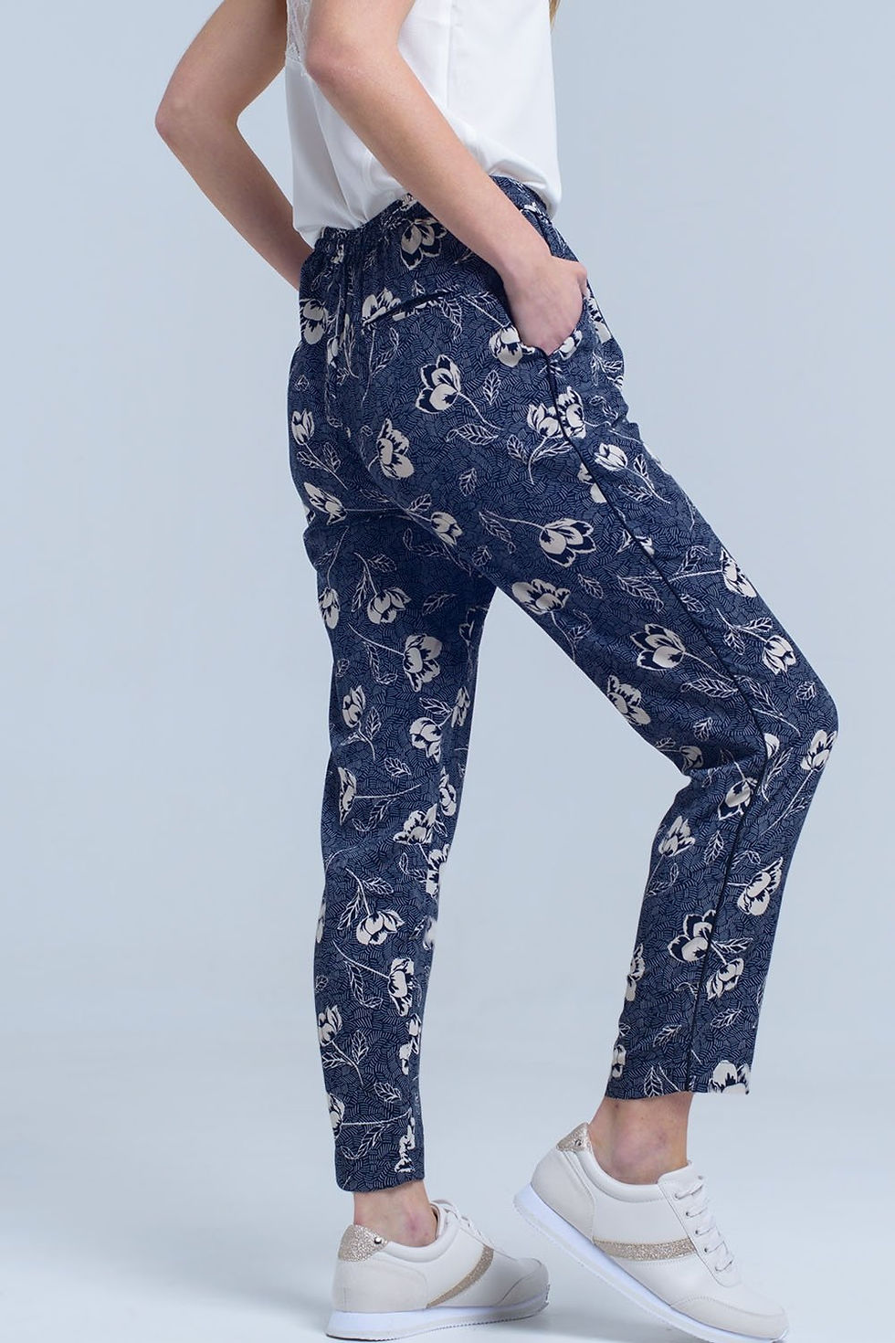 Thumbnail: Navy Blue Pants With Floral Print