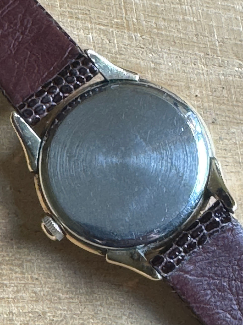 Thumbnail: 1940’s Gruen Veri-Thin Pan Am Gents Pilot Watch