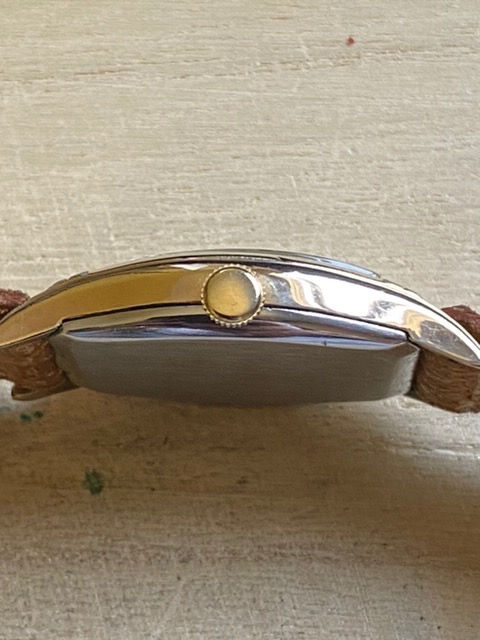 Thumbnail: c.1937 Elgin Gents Tonneau style Dress Watch