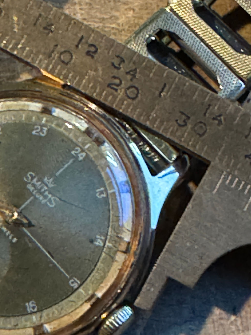 Thumbnail: c.1956 Smiths De Luxe A420 Gents 24 hr with Tropical Stye Dial