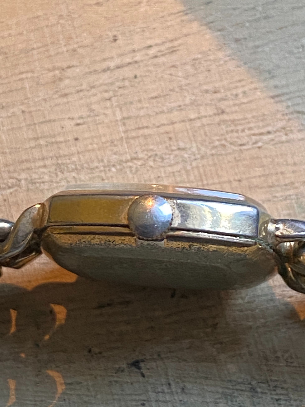 Thumbnail: 1970’s Westclox Unisex Bracelet Watch