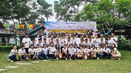 Newsletter tháng 4: Mô hình Việt - Khởi sắc tuổi 16