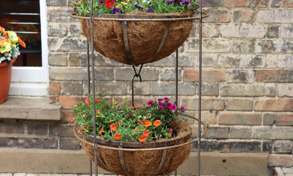 Hanging Basket and Stand Mysite