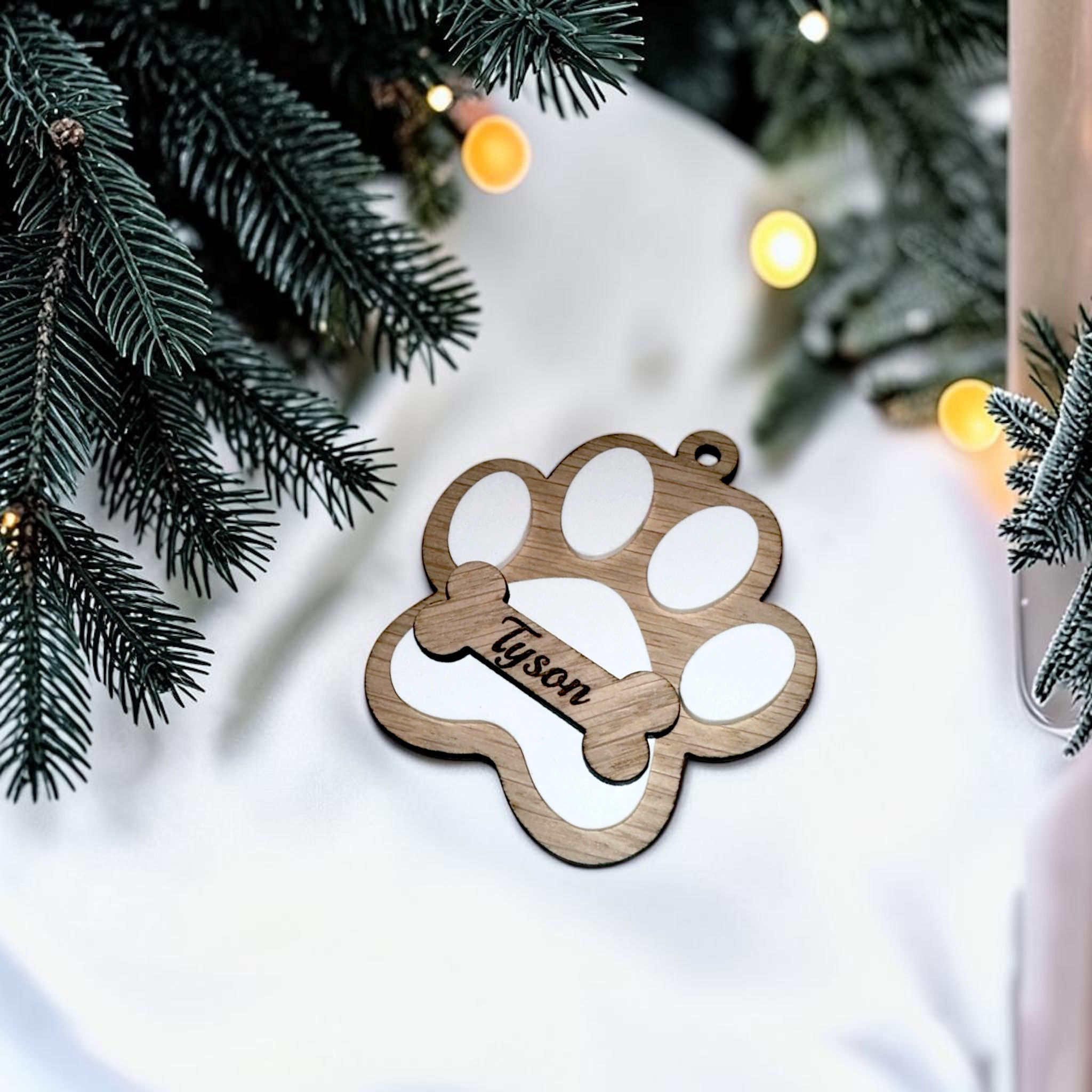 Pet Paw Bauble (cat or dog)