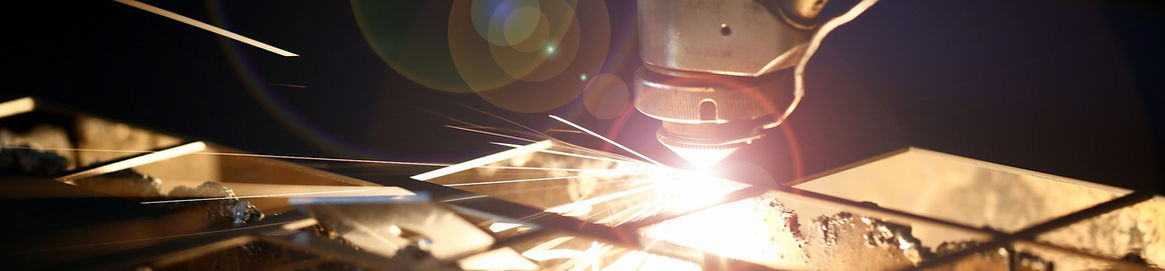 Industrial machine laser cutting with sparks
