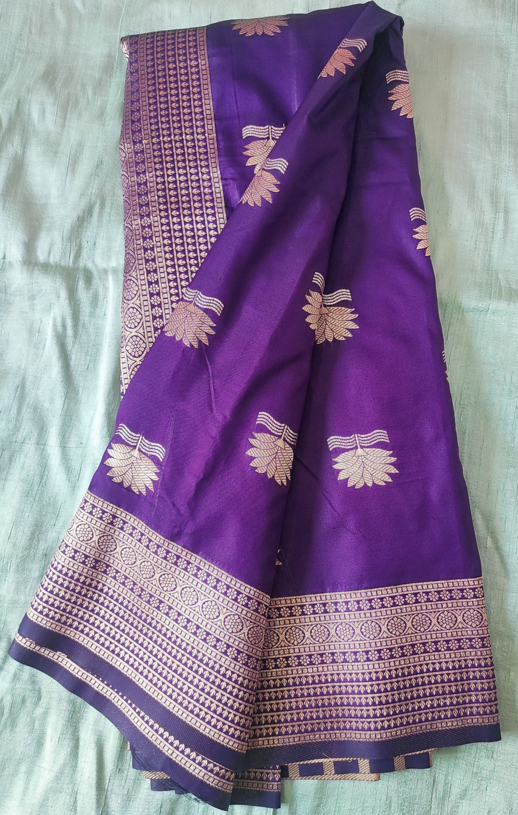  Banarasi Khataan  pattu Saree