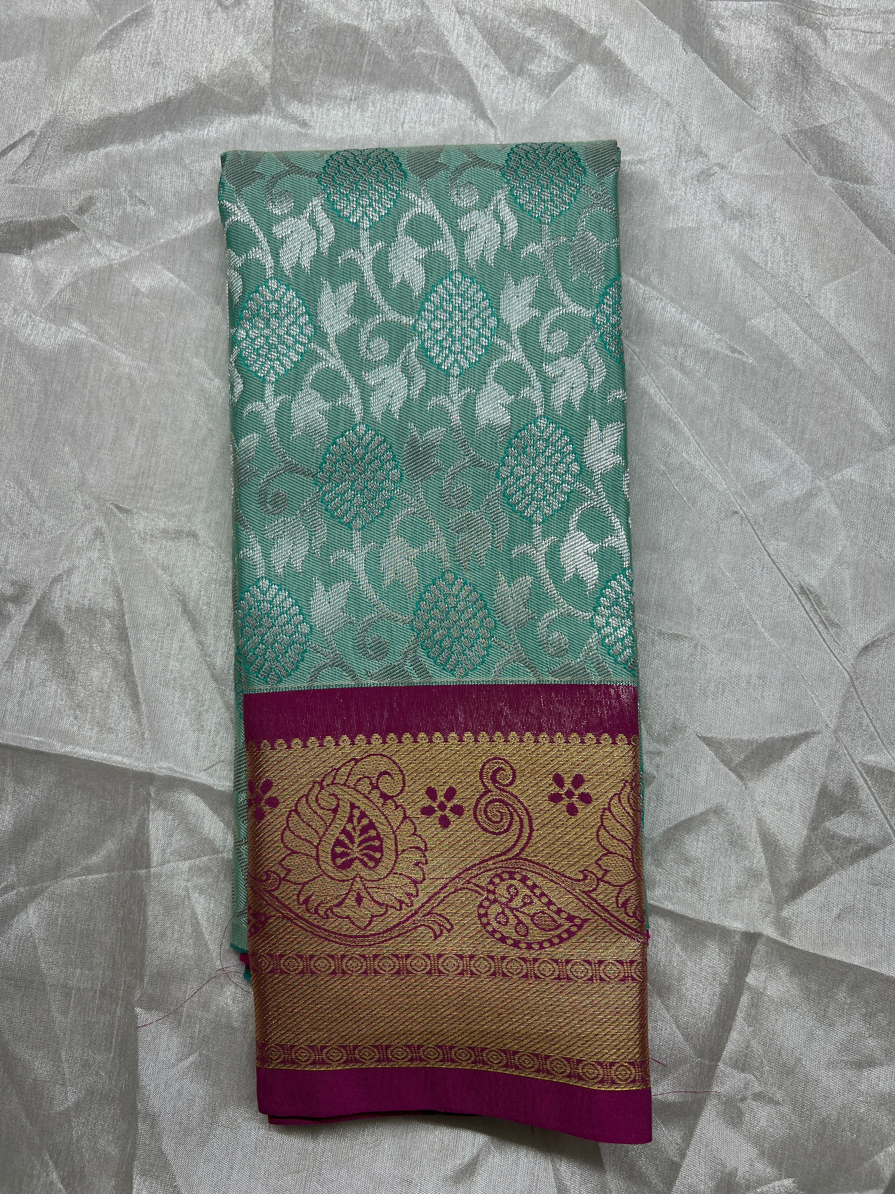 Kanchi Pattu Pavada