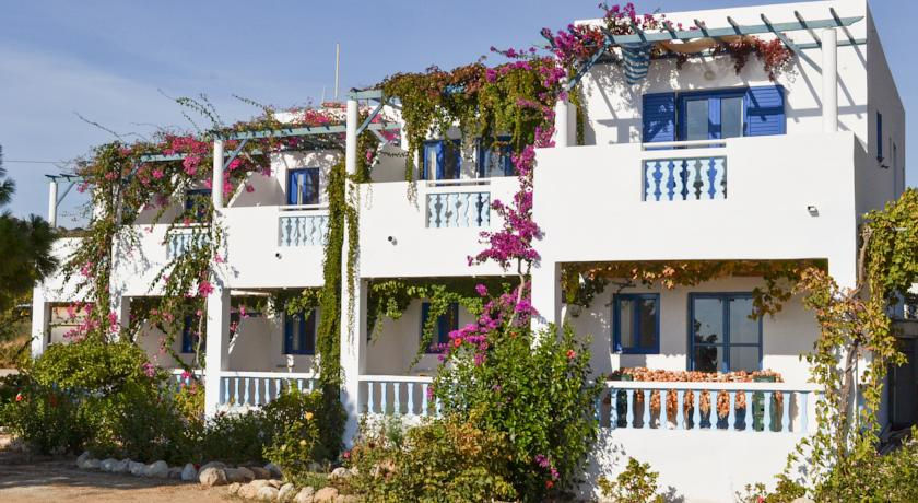 Akrogiali Hotel