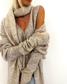 TWNS THE LABEL