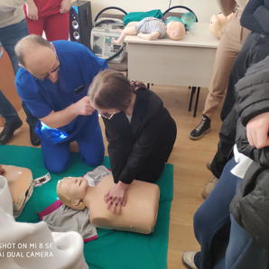 Мастер-класс по спасению жизни для школьников