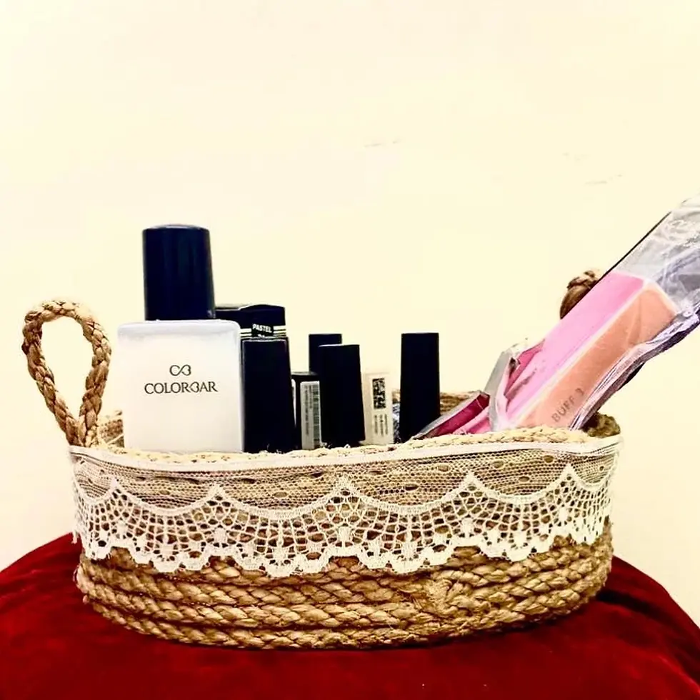 Thumbnail: Victorian Jute Basket