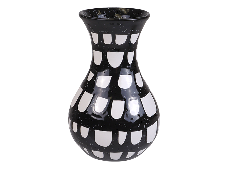 Thumbnail: Amada vase that has been painted, glazed and fired.