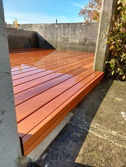 Terrassendeck aus Holz