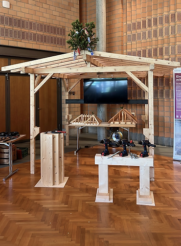 Stand Berufsschau Zimmermann