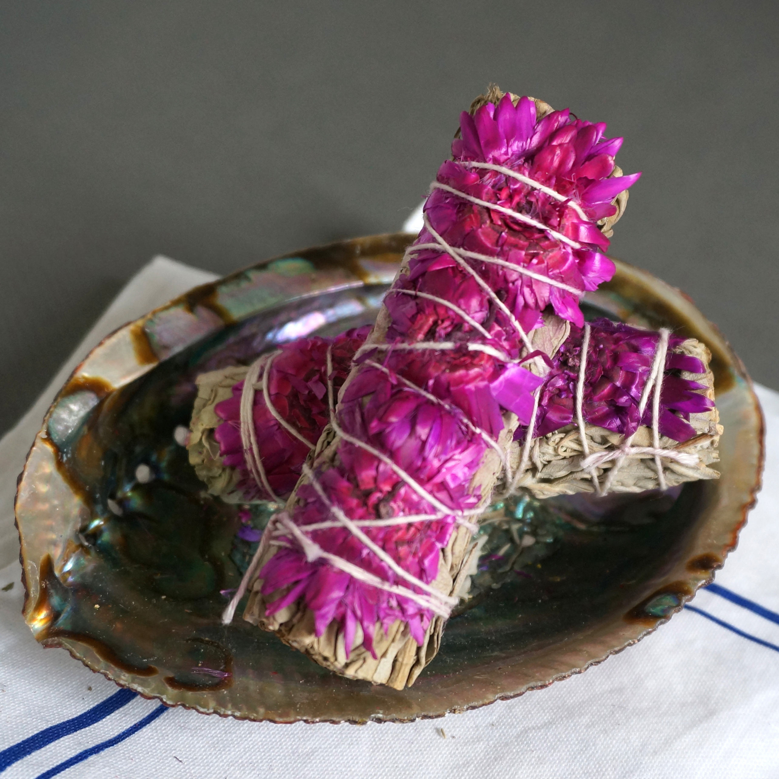 diseno Living 加洲紫向日葵配白鼠尾草煙薰棒 4" 真空包裝 (美國加州自家農場直送)