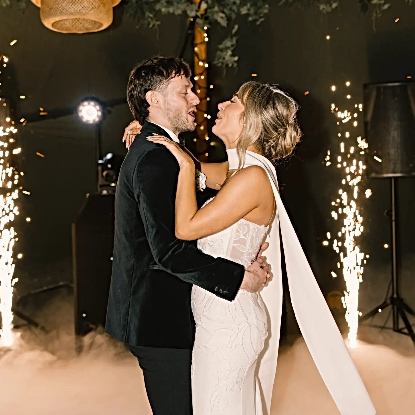 cold sparks indoor fireworks for first dance north east